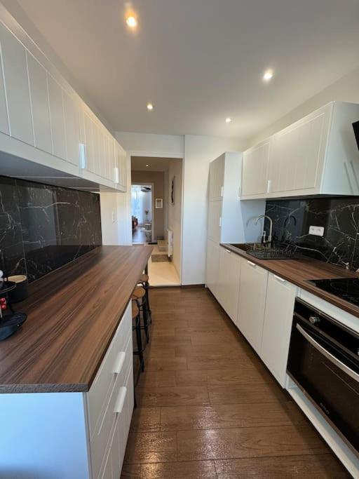 Appartement Avec Magnifique Vue Sur La Saone Et Son Balcon Chalon-sur-Saone Exterior photo